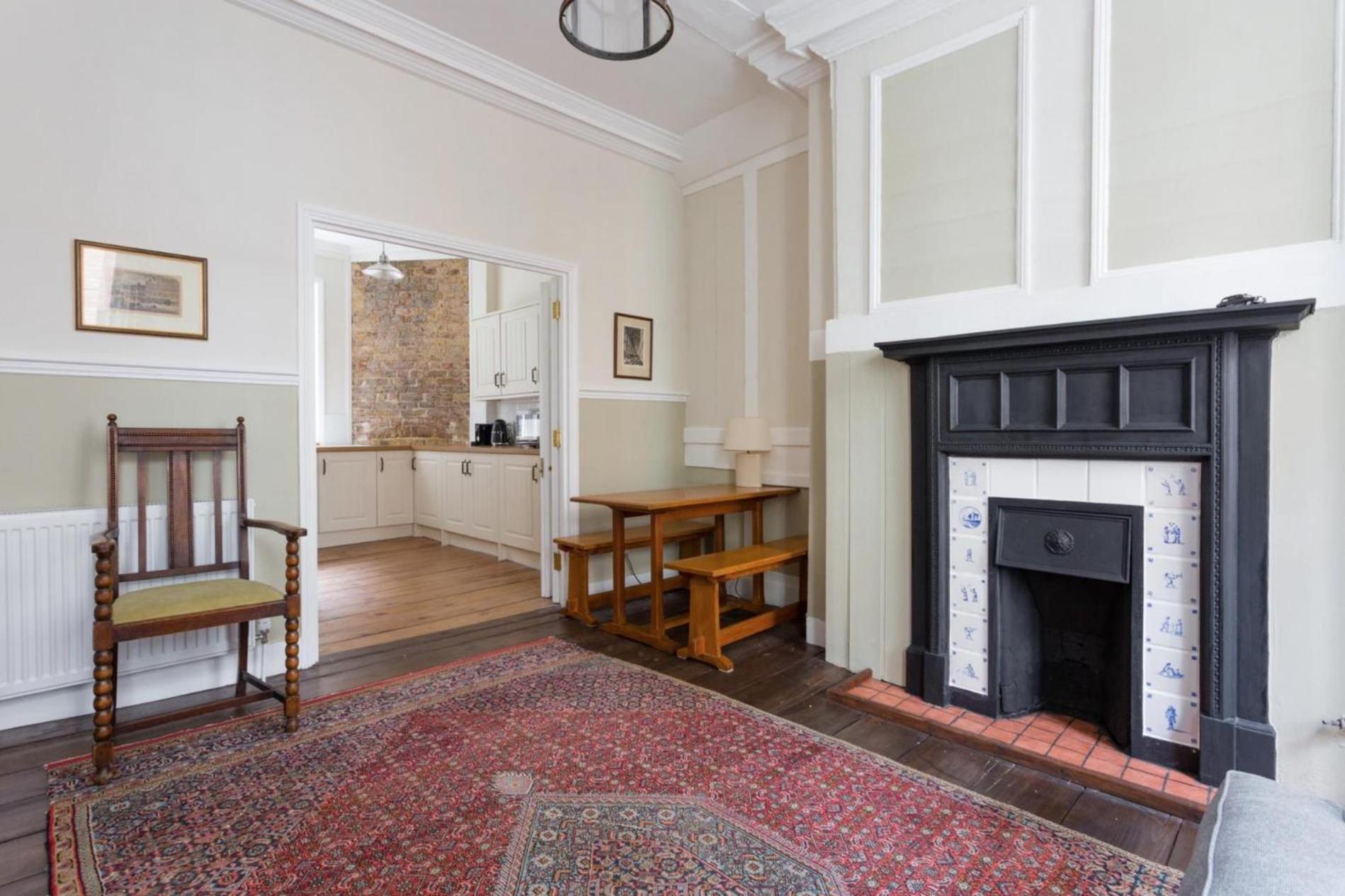 Appartamento The Hearts Of Old 3 Bedroom In The West End Londra